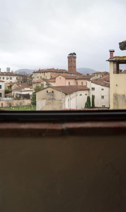 Top Location Lucca Exterior photo
